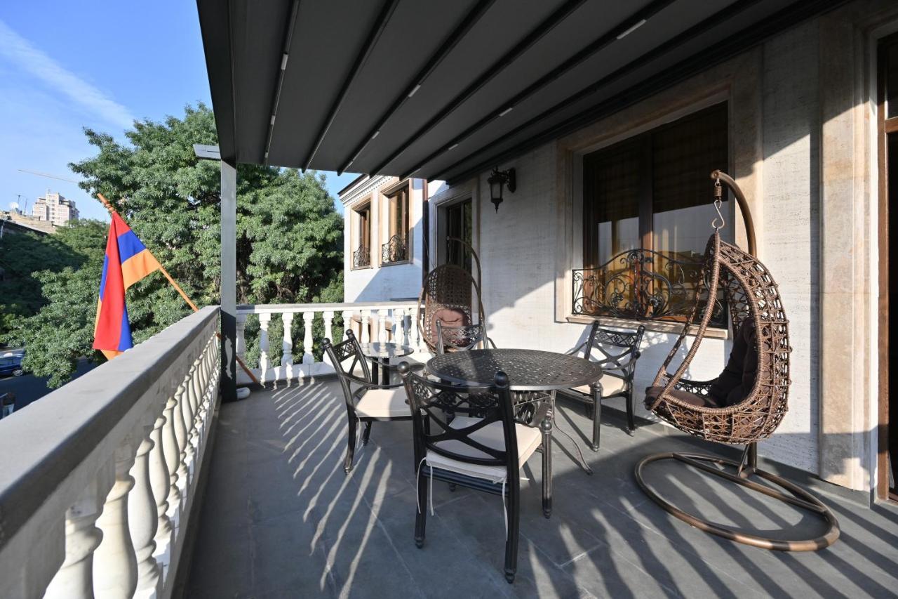 Hotel Partiez Yerevan Exterior foto