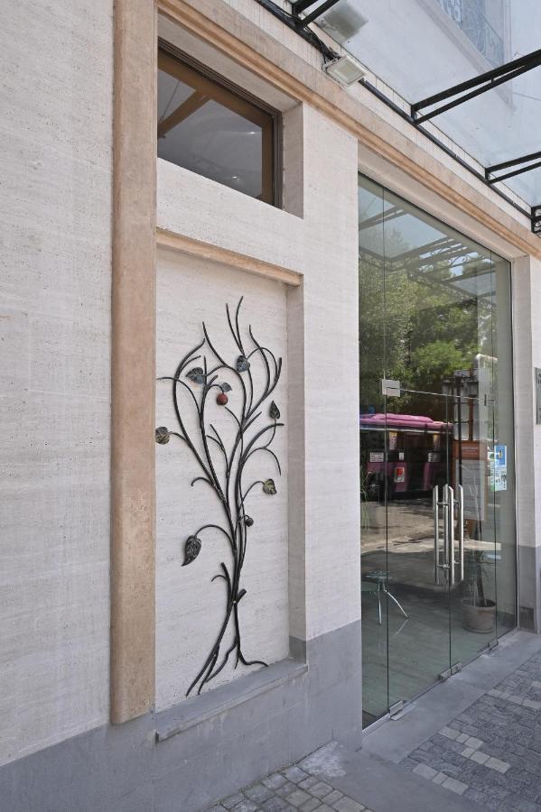 Hotel Partiez Yerevan Exterior foto