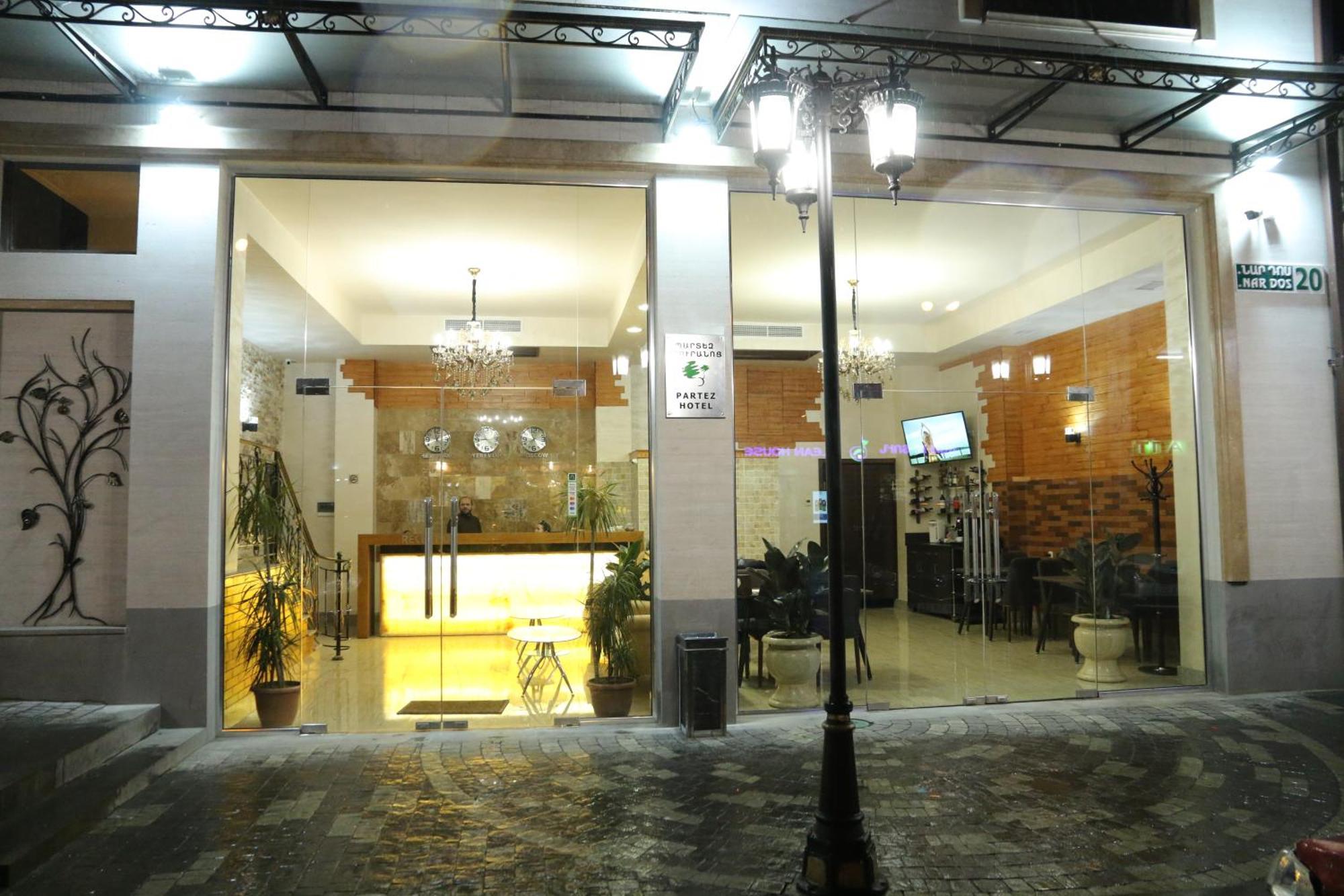 Hotel Partiez Yerevan Exterior foto