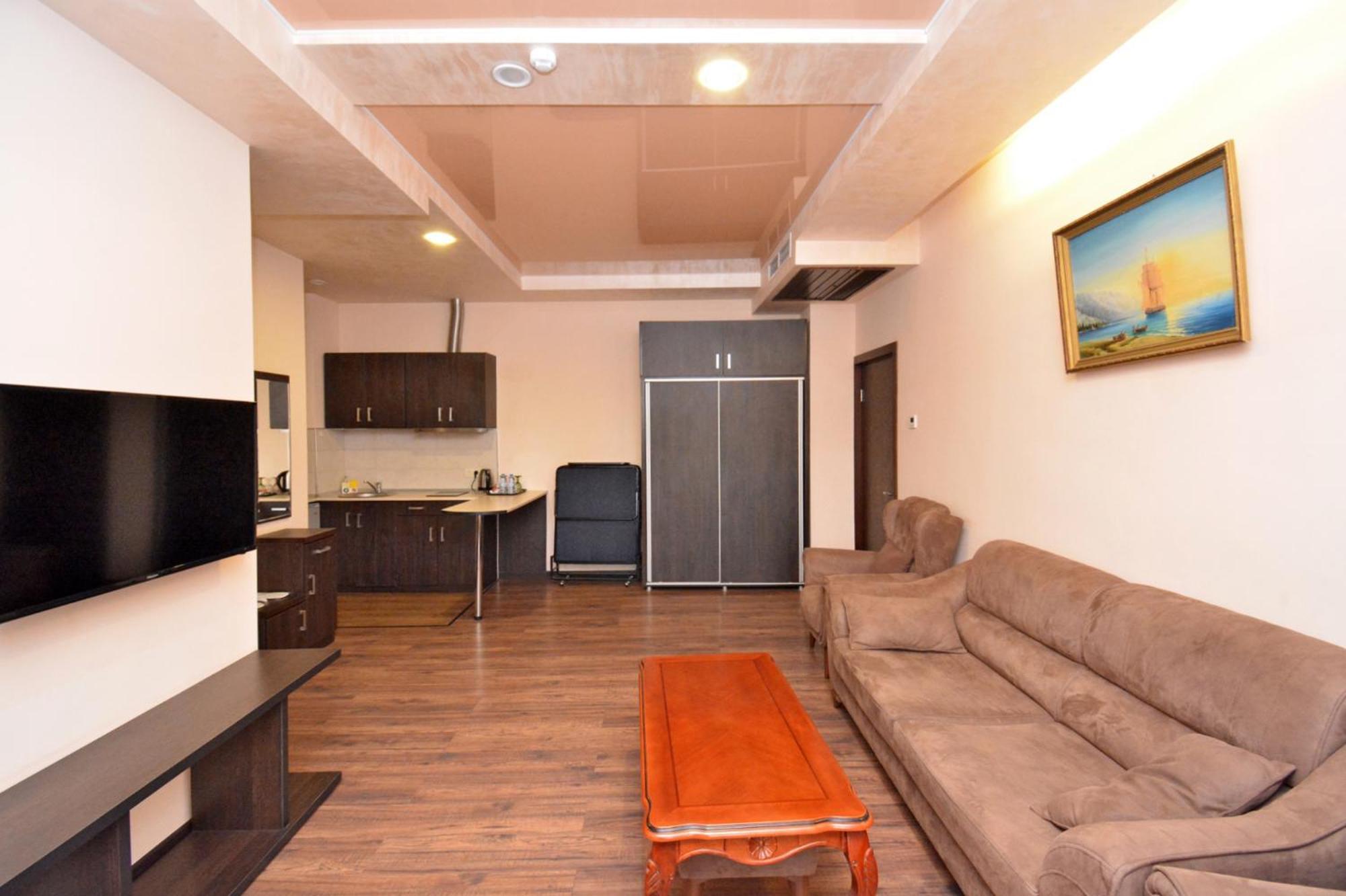 Hotel Partiez Yerevan Exterior foto
